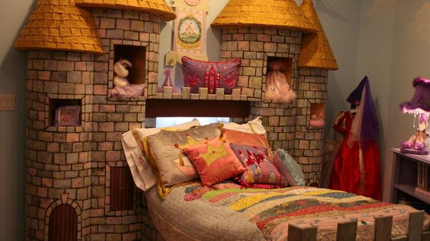 EXTREME MAKEOVER HOME EDITION - "Usea Family," -&nbsp; Girl's Bedroom, on "Extreme Makeover Home Edition," Sunday, May 18th on the ABC Television Network.
