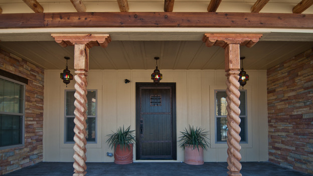 EXTREME MAKEOVER HOME EDITION - "Brown Family," - Exterior Picture,   on "Extreme Makeover Home Edition," Sunday, January 30th (8:00-10:00   p.m. ET/PT) on the ABC Television Network.