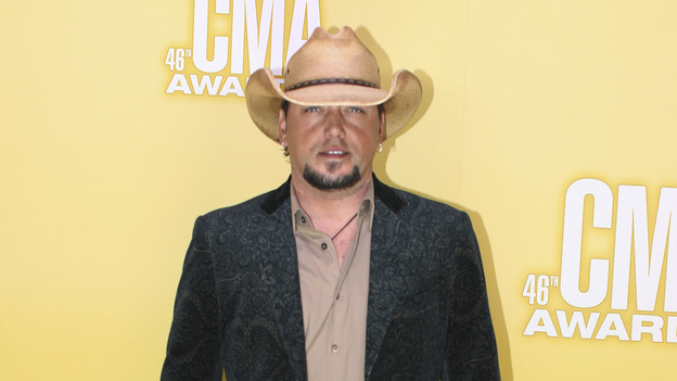 THE 46TH ANNUAL CMA AWARDS - RED CARPET ARRIVALS - "The 46th Annual CMA Awards" airs live THURSDAY, NOVEMBER 1 (8:00-11:00 p.m., ET) on ABC live from the Bridgestone Arena in Nashville, Tennessee. (ABC/SARA KAUSS)JASON ALDEAN
