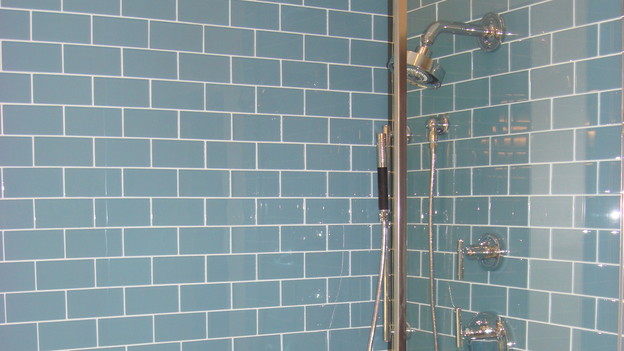 EXTREME MAKEOVER HOME EDITION - "Marshall Family," - Bathroom, on "Extreme Makeover Home Edition," Sunday, November 29th, on the ABC Television Network.