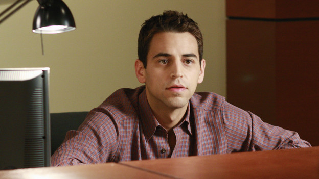 DESPERATE HOUSEWIVES - "Would I Think of Suicide?" - The residents of Fairview learn the hard way that the world is a dangerous place, on ABC's "Desperate Housewives," SUNDAY, NOVEMBER 29(9:00-10:01 p.m., ET). In the wake of another attack, Angie decides the time has come for her and her family to leave Wisteria Lane; Bree and Susan are literally up in arms with one another as Bree's affair with Karl becomes increasingly difficult to hide; Lynette's pregnancy causes a rift with Gaby; and a confrontation between Mike and Katherine leads to a harmful and unexpected blow. (ABC/RON TOM)ROBERT SUDDUTH