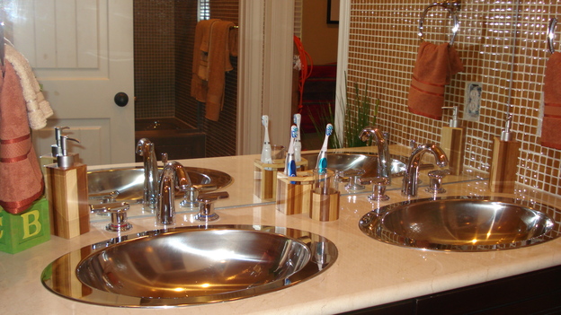 EXTREME MAKEOVER HOME EDITION - "O'Donnell Family," -  Bathroom, on "Extreme Makeover Home Edition," Sunday, February 18th on the ABC Television Network.