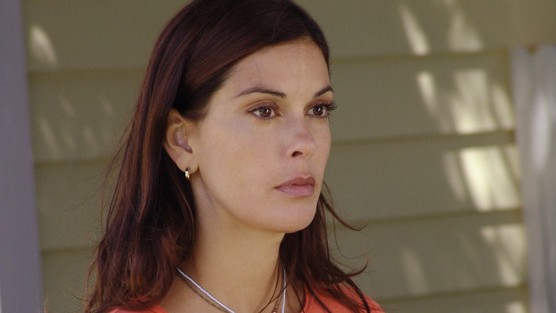 DESPERATE HOUSEWIVES - "AH, BUT UNDERNEATH" - (ABC/DANNY FELD) TERI HATCHER