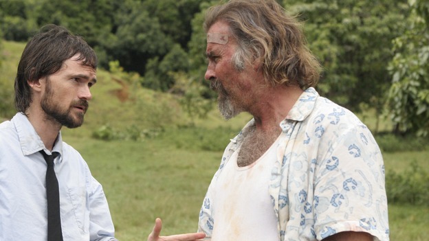 LOST - "The Economist" - Locke's hostage may be the key to getting off the island, so Sayid and Kate go in search of their fellow castaway in an attempt to negotiate a peaceful deal, on "Lost," THURSDAY, FEBRUARY 14 (9:00-10:02 p.m., ET) on the ABC Television Network. (ABC/MARIO PEREZ)JEREMY DAVIES, JEFF FAHEY