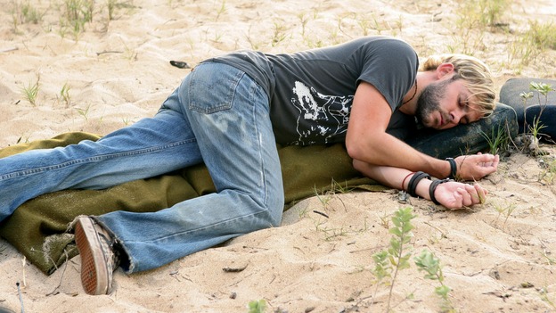 LOST - "Fire & Water" (ABC/MARIO PEREZ)DOMINIC MONAGHAN