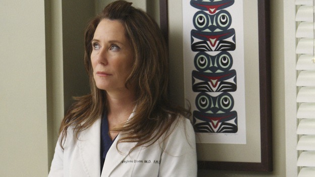 GREY'S ANATOMY - "All By Myself" - Dr. Virginia Dixon, on "Grey's Anatomy," THURSDAY, DECEMBER 4 (9:00-10:01 p.m., ET) on the ABC Television Network. (ABC/CRAIG SJODIN) MARY MCDONNELL, SANDRA OH