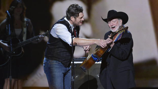 THE 46TH ANNUAL CMA AWARDS - THEATRE - "The 46th Annual CMA Awards" airs live THURSDAY, NOVEMBER 1 (8:00-11:00 p.m., ET) on ABC live from the Bridgestone Arena in Nashville, Tennessee. (ABC/KATHERINE BOMBOY-THORNTON)BLAKE SHELTON, WILLIE NELSON