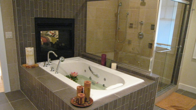 EXTREME MAKEOVER HOME EDITION - "Jacobo Family" - Bathroom, on "Extreme Makeover Home Edition," Sunday, May 13th on the ABC Television Network.