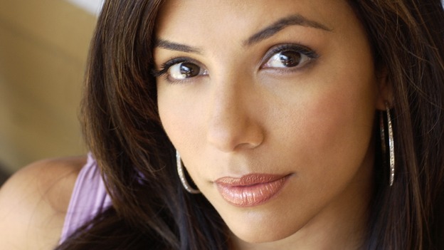 DESPERATE HOUSEWIVES - "AH, BUT UNDERNEATH" - (ABC/RON TOM) EVA LONGORIA