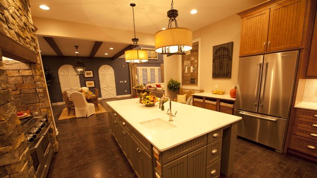 &nbsp;&nbsp;EXTREME MAKEOVER HOME EDITION - "Watson Family," on "Extreme  Makeover Home Edition," Monday, November 26th (9:00-11:00 p.m. ET/PT) on  the ABC Television Network.